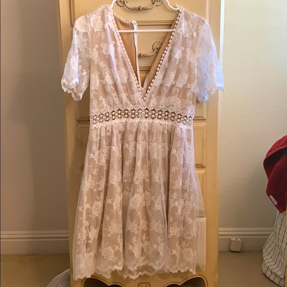 White lace dress